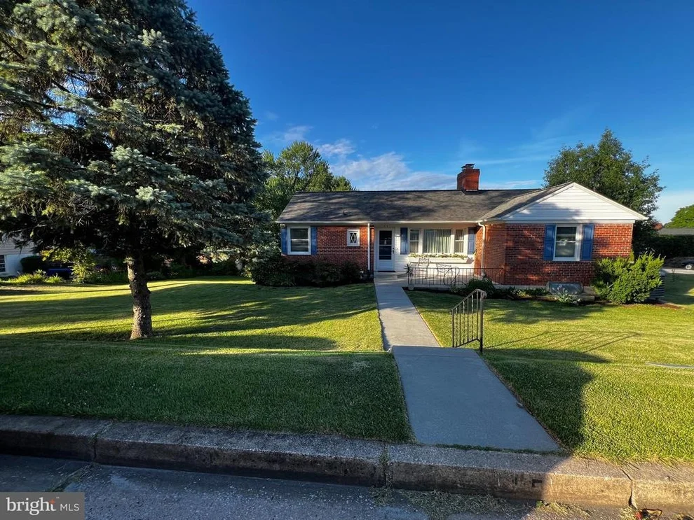 Unit for sale at 415 AIGBURTH ROAD, TOWSON, MD 21286