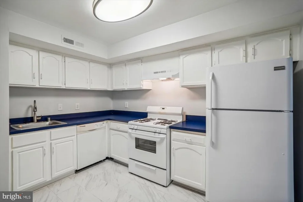 Unit for sale at 114 MONROE STREET, ROCKVILLE, MD 20850