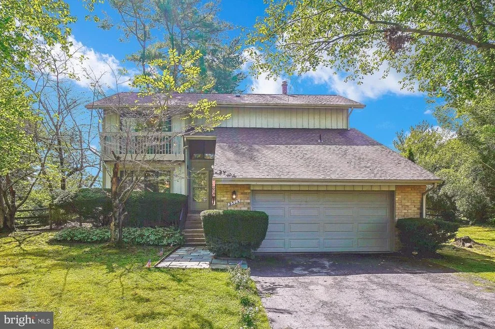 Unit for sale at 9504 ASPENWOOD COURT, MONTGOMERY VILLAGE, MD 20886