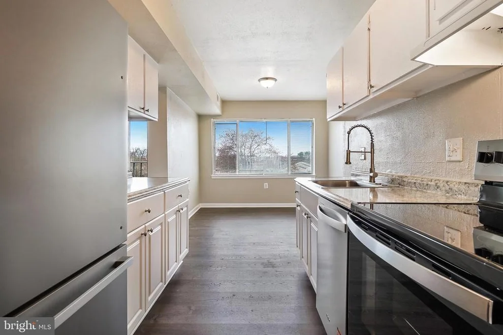 Unit for sale at 454 GIRARD STREET, GAITHERSBURG, MD 20877