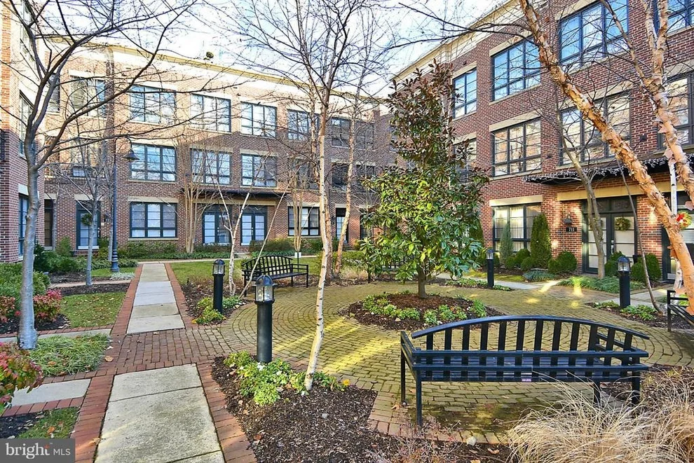 Unit for sale at 727 FAYETTE STREET N, ALEXANDRIA, VA 22314