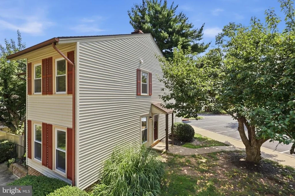 Unit for sale at 2825 CHABLIS CIRCLE, WOODBRIDGE, VA 22192