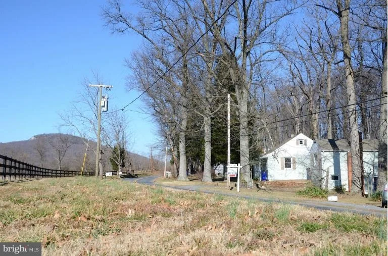 Unit for sale at 23611 MOUNT EPHRAIM ROAD, DICKERSON, MD 20842