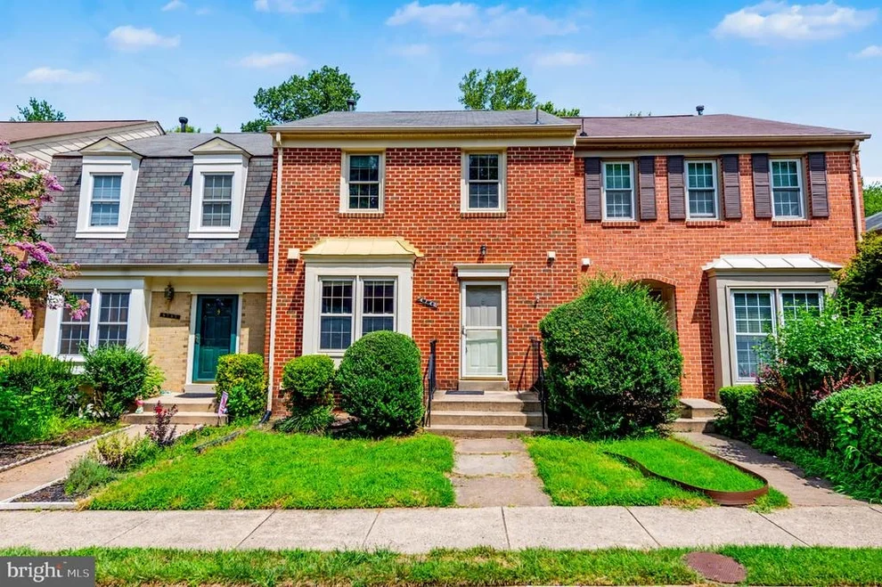 Unit for sale at 4749 GAINSBOROUGH DRIVE, FAIRFAX, VA 22032