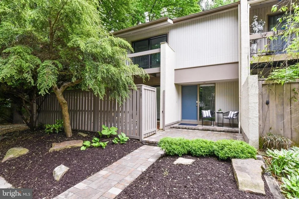 Unit for sale at 11701 NEWBRIDGE COURT, RESTON, VA 20191