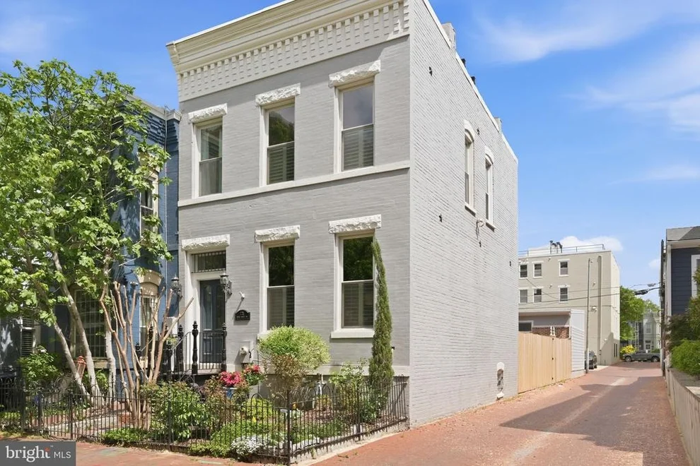 Unit for sale at 721 10TH STREET NE, WASHINGTON, DC 20002
