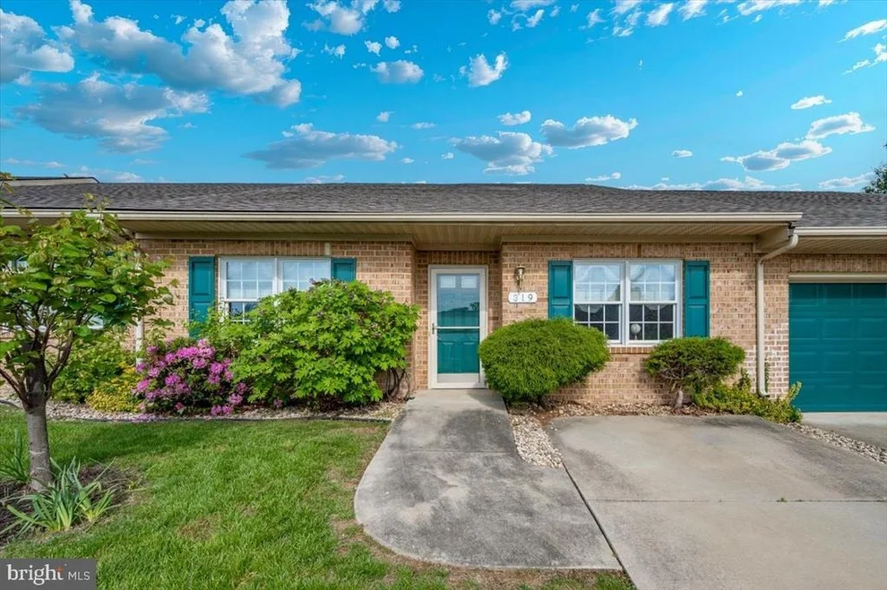 Unit for sale at 319 SUNBROOK LANE, HAGERSTOWN, MD 21740
