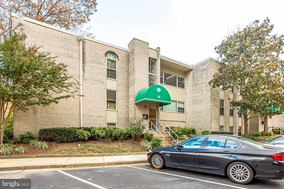 Unit for sale at 39 CANTERBURY SQUARE, ALEXANDRIA, VA 22304