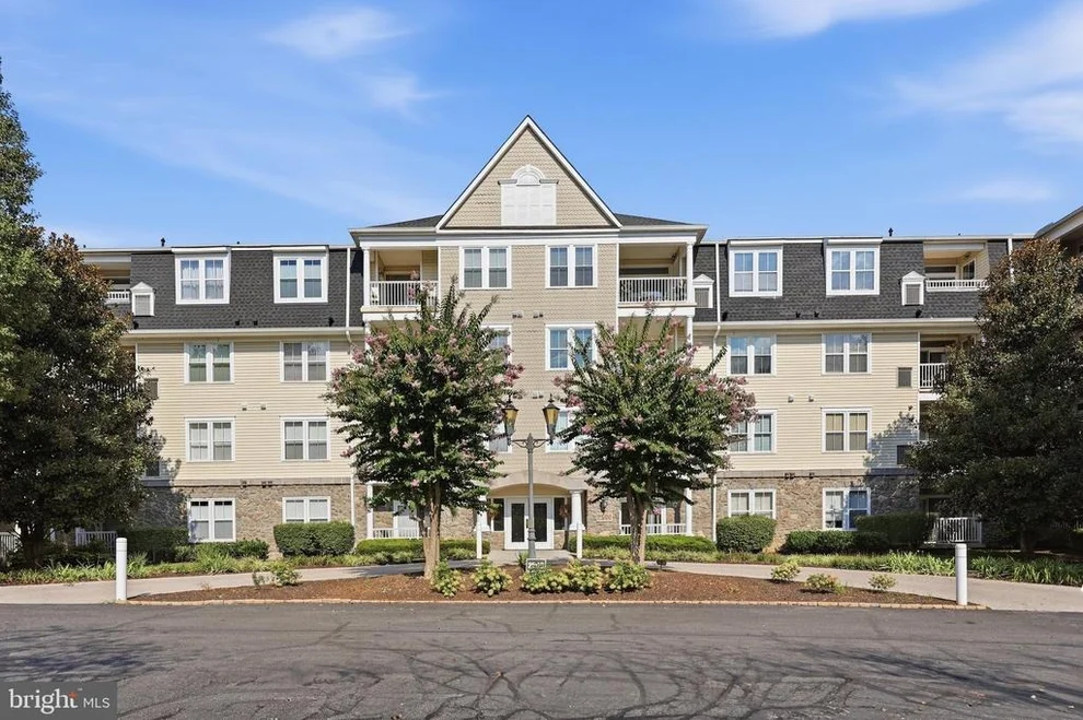 2500 Waterside Drive
