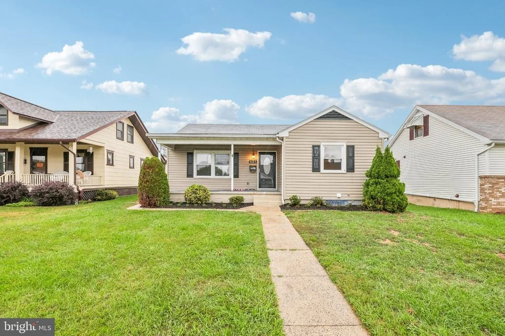Unit for sale at 421 VERMONT AVENUE, HAGERSTOWN, MD 21740