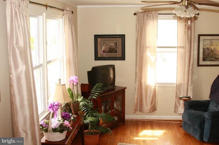 Unit for sale at 4100 MAPLE STREET, FAIRFAX, VA 22030