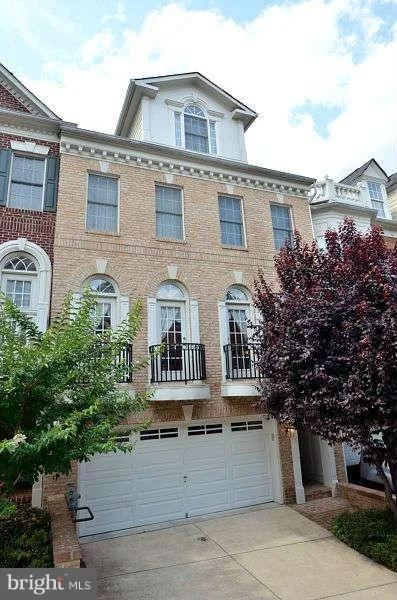 Unit for sale at 7742 LEGERE COURT, MCLEAN, VA 22102