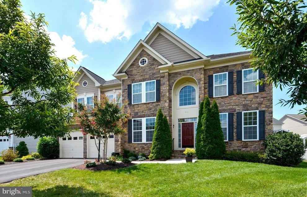 Unit for sale at 22141 PARK GLENN DRIVE, BROADLANDS, VA 20148