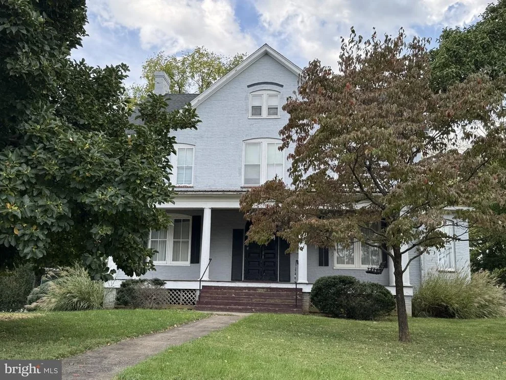 Unit for sale at 525 E WASHINGTON STREET, CHARLES TOWN, WV 25414