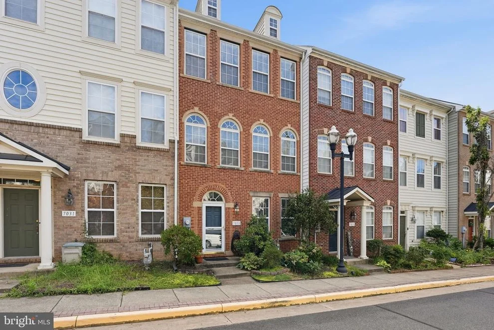 Unit for sale at 7033 LITTLE THAMES DRIVE, GAINESVILLE, VA 20155