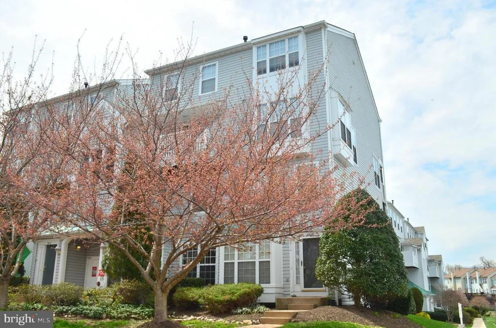 Unit for sale at 3810 CLORE PLACE, WOODBRIDGE, VA 22192