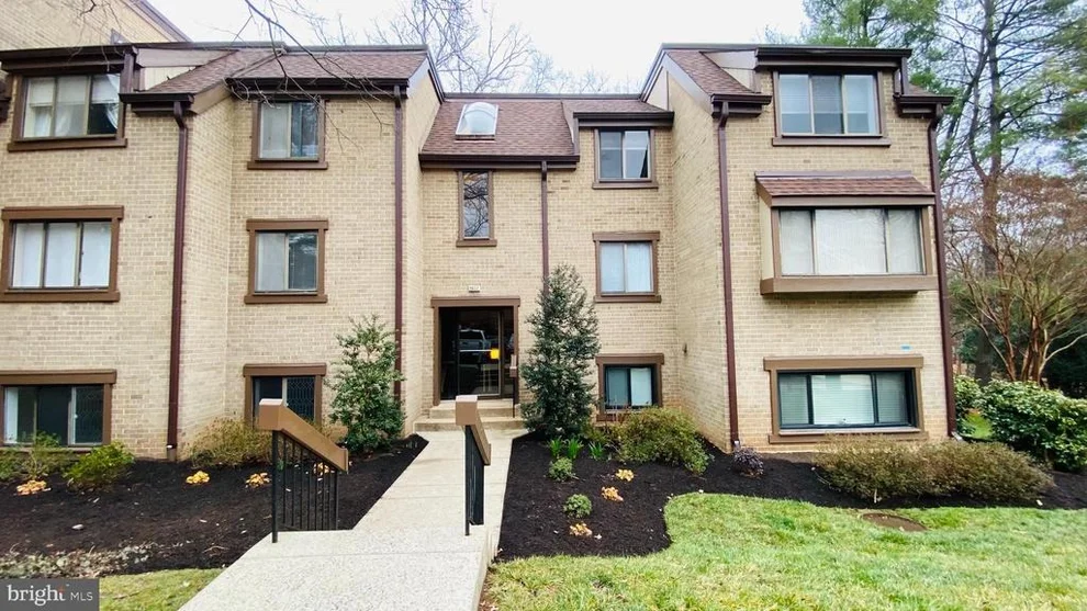 Unit for sale at 1637 PARKCREST CIRCLE, RESTON, VA 20190