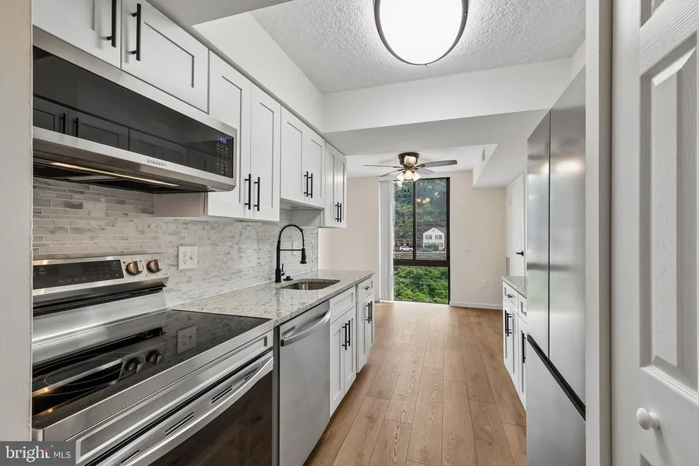 Unit for sale at 4500 S FOUR MILE RUN DRIVE, ARLINGTON, VA 22204