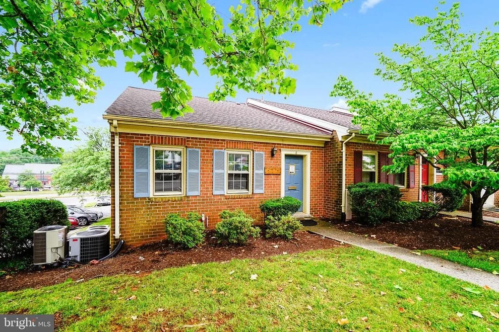 Unit for sale at 823 S KING STREET, LEESBURG, VA 20175