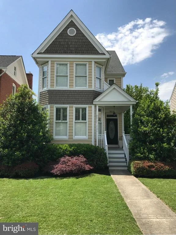 Unit for sale at 903 MARKET STREET, FREDERICK, MD 21701
