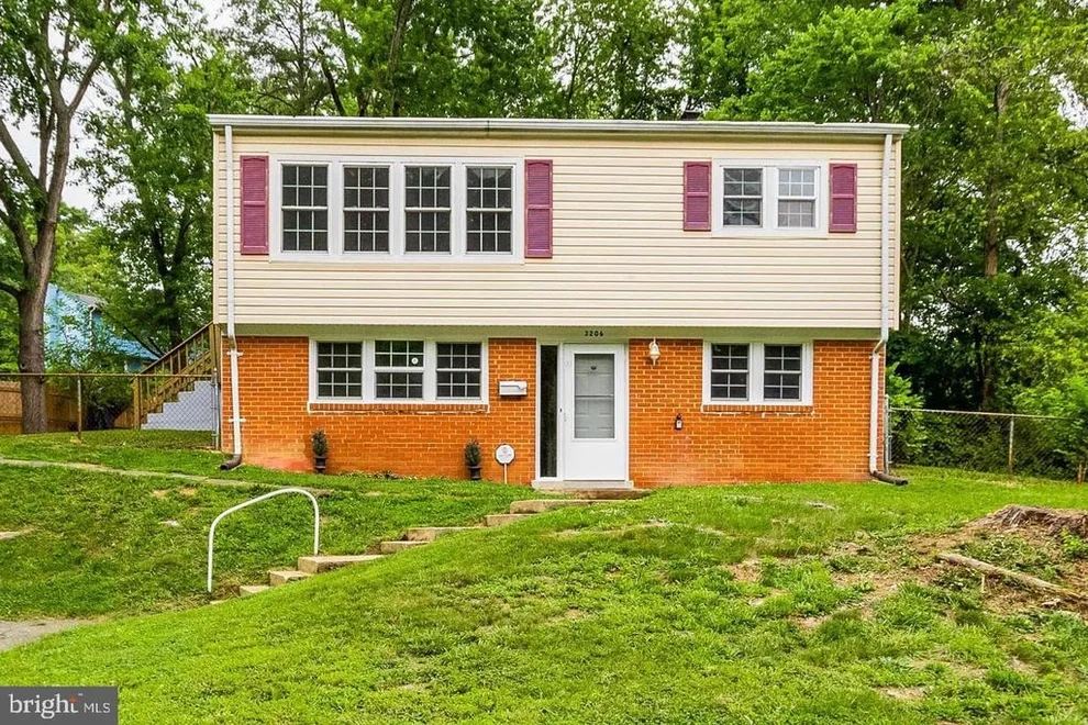 Unit for sale at 3206 BURBANK LANE, WOODBRIDGE, VA 22193