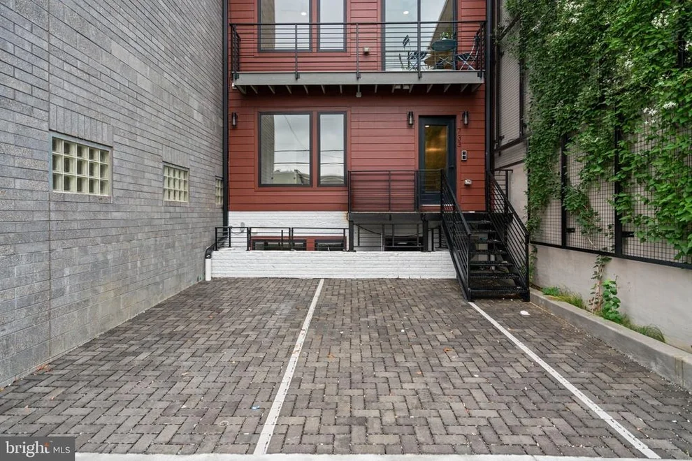 Unit for sale at 733 8TH STREET SE, WASHINGTON, DC 20003