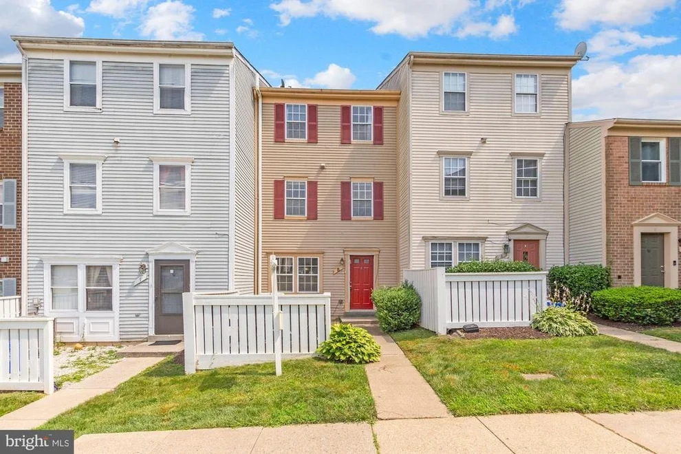 Unit for sale at 5 APPLEDOWRE COURT, GERMANTOWN, MD 20876