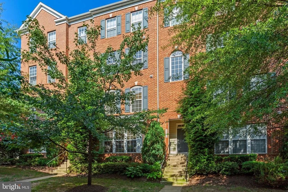 Unit for sale at 2268 MARGRAF CIRCLE, WOODBRIDGE, VA 22191