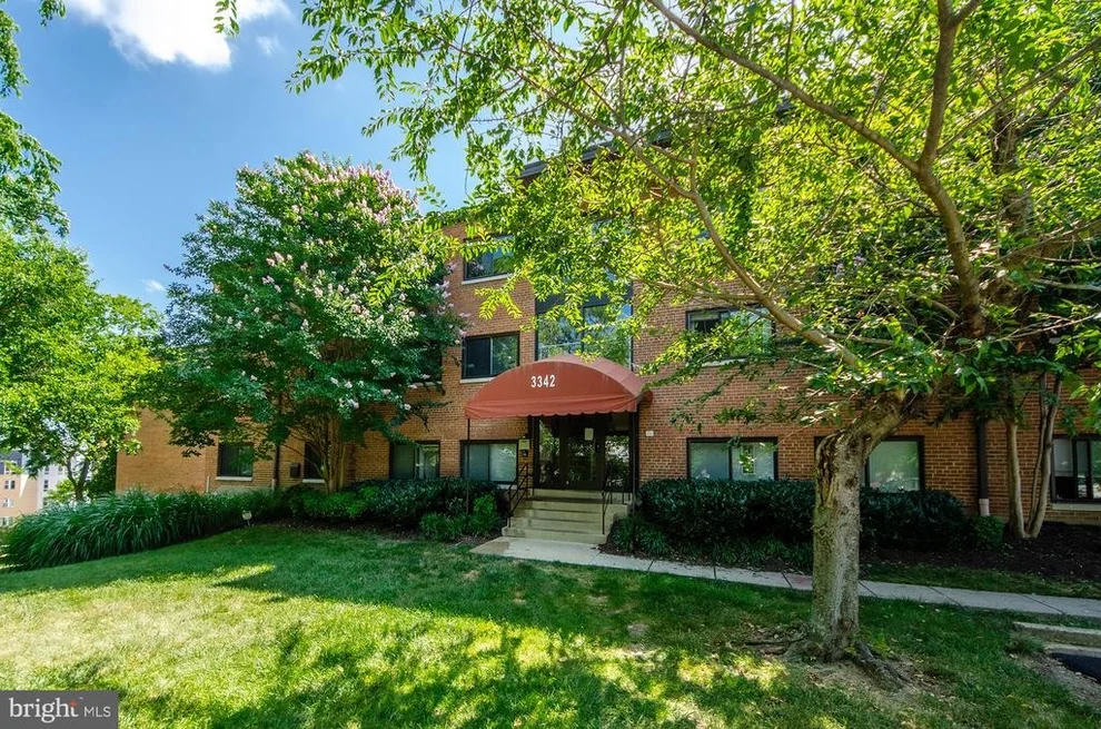 Unit for sale at 3342 S 28TH STREET, ALEXANDRIA, VA 22302