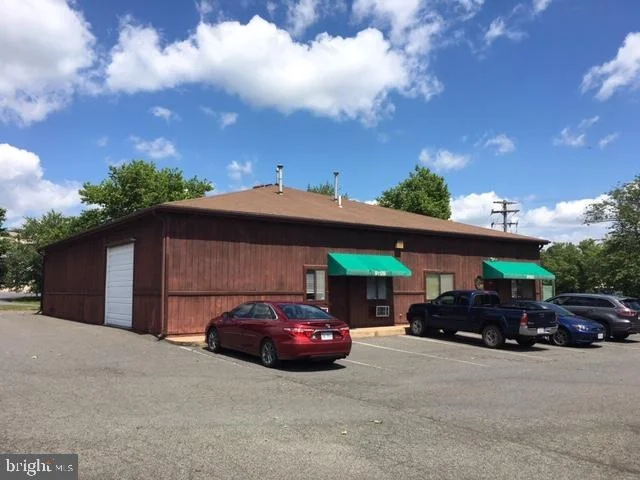 Unit for sale at 9112 INDUSTRY DRIVE, MANASSAS PARK, VA 20111