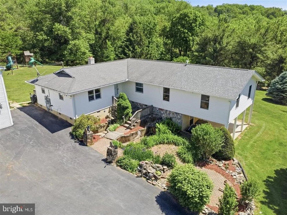 Unit for sale at 2915 FRY ROAD, JEFFERSON, MD 21755