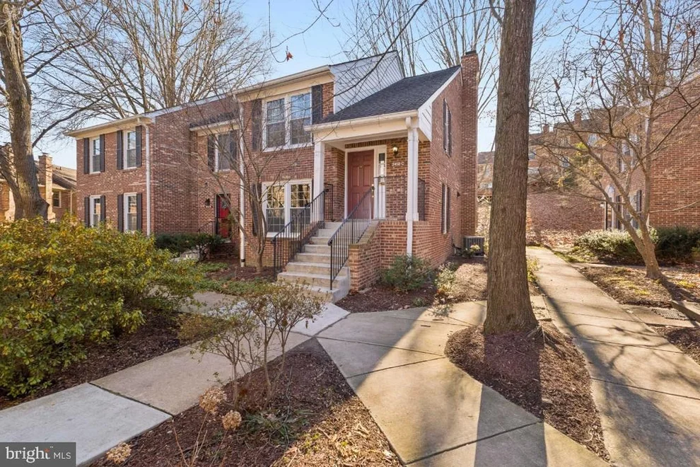 Unit for sale at 2452 S WALTER REED DRIVE, ARLINGTON, VA 22206
