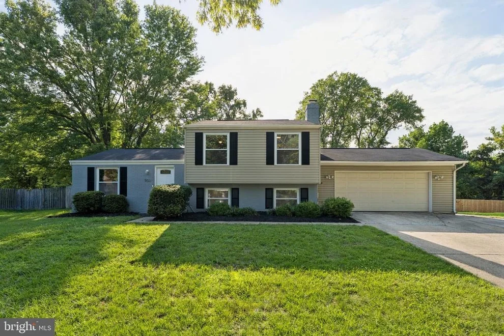 Unit for sale at 903 CASTLEWOOD DRIVE, UPPER MARLBORO, MD 20774