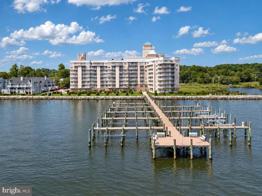 8501 Bayside Road
