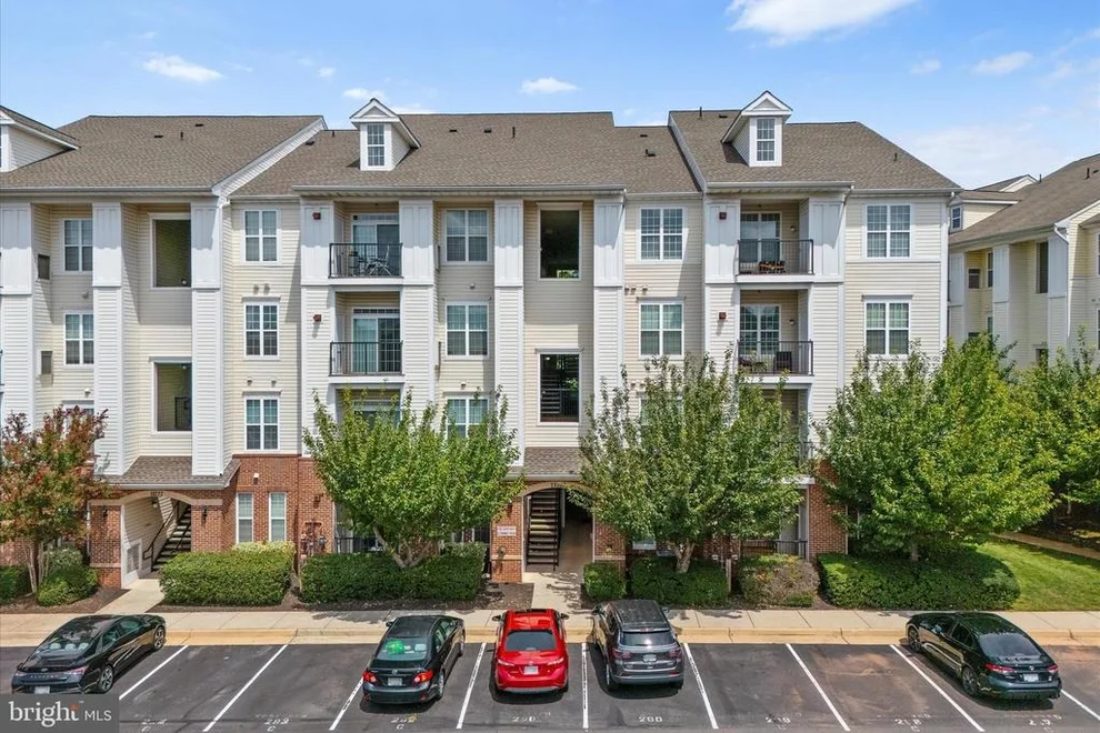 Unit for sale at 21228 MCFADDEN SQUARE, STERLING, VA 20165