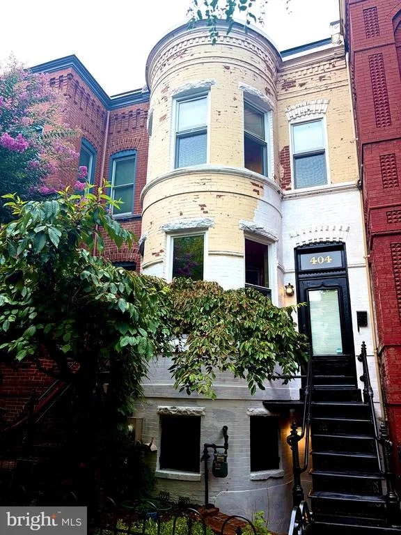 Unit for sale at 404 9TH STREET NE, WASHINGTON, DC 20002