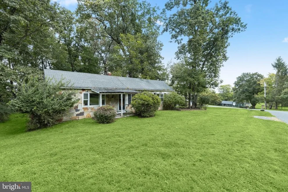 Unit for sale at 6948 HOLLENBERRY ROAD, SYKESVILLE, MD 21784