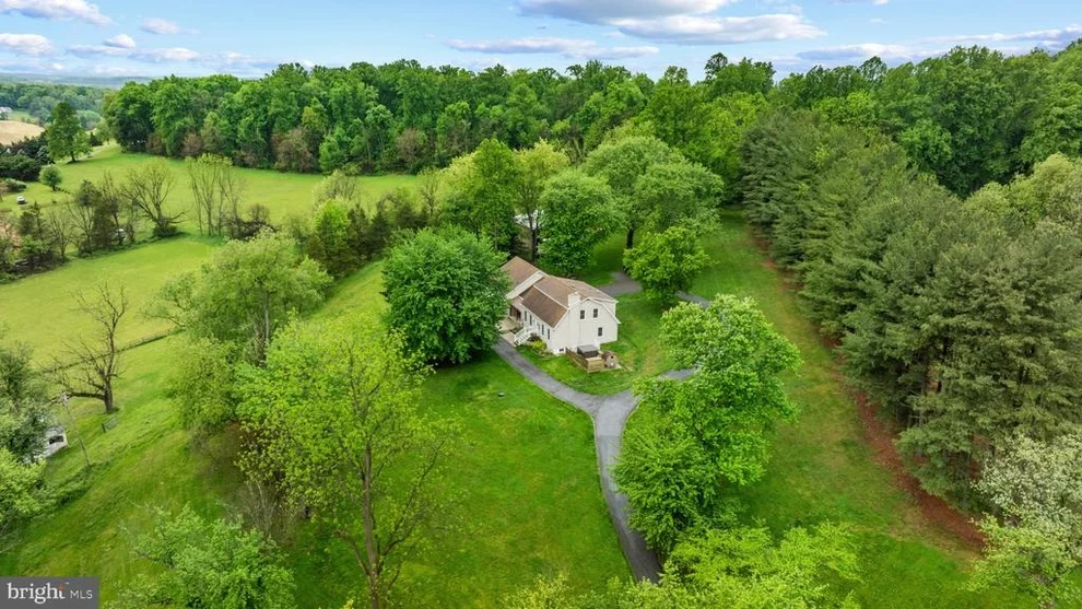 Unit for sale at 8730 MAPLEVILLE, MOUNT AIRY, MD 21771