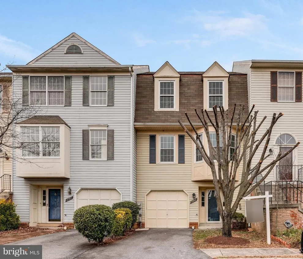 Unit for sale at 6585 WILLARD HORINE COURT, FREDERICK, MD 21703