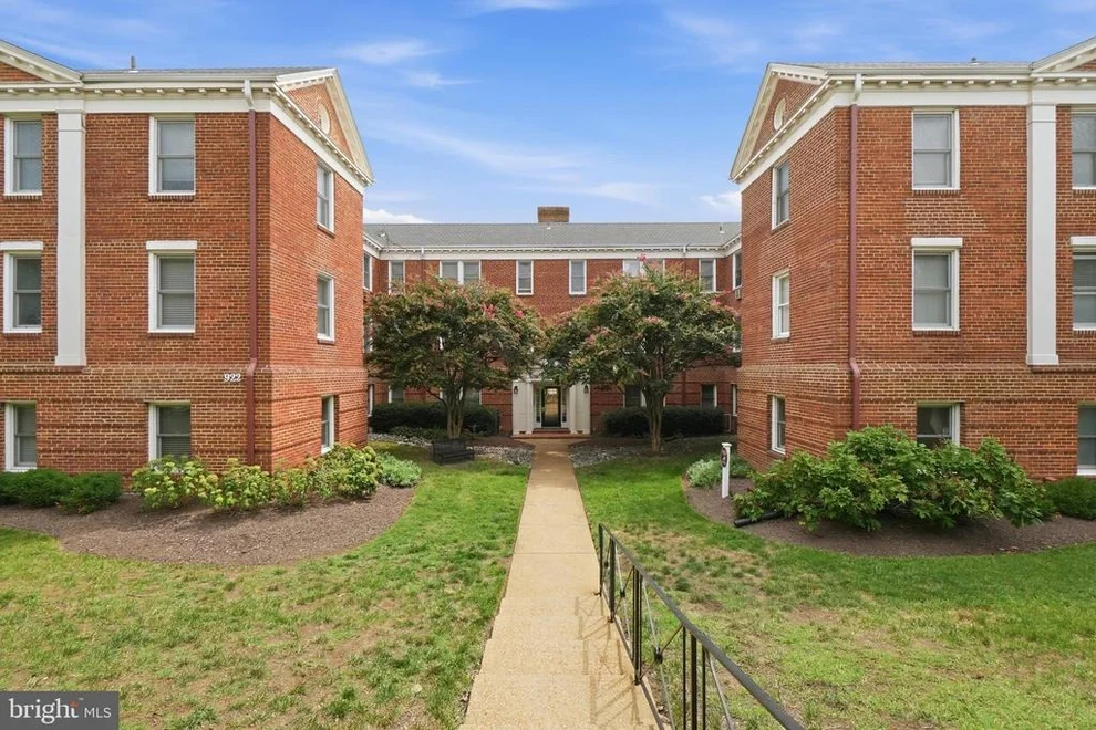 Unit for sale at 922 S WASHINGTON STREET, ALEXANDRIA, VA 22314