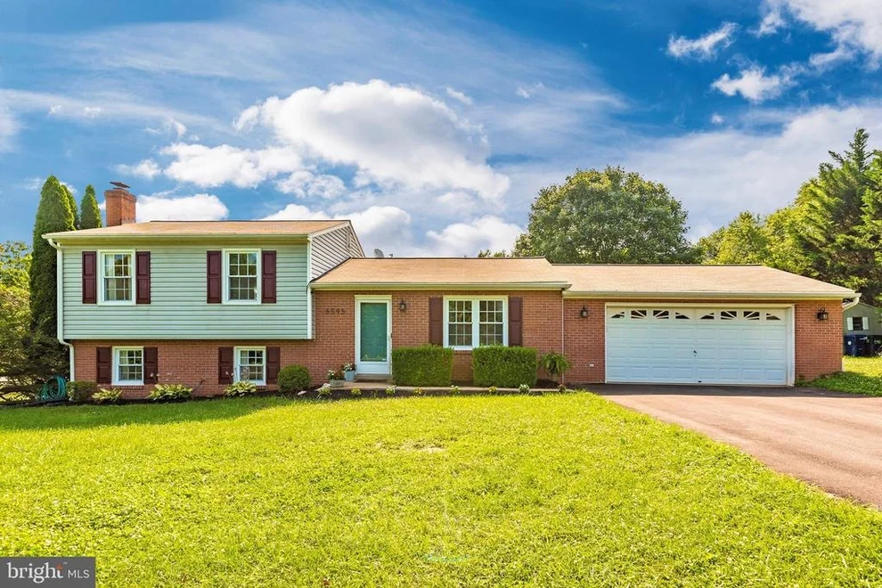 Unit for sale at 6595 STREAMWOOD COURT, SYKESVILLE, MD 21784
