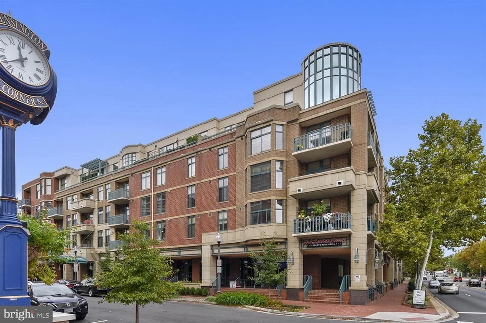 Unit for sale at 502 W BROAD STREET, FALLS CHURCH, VA 22046