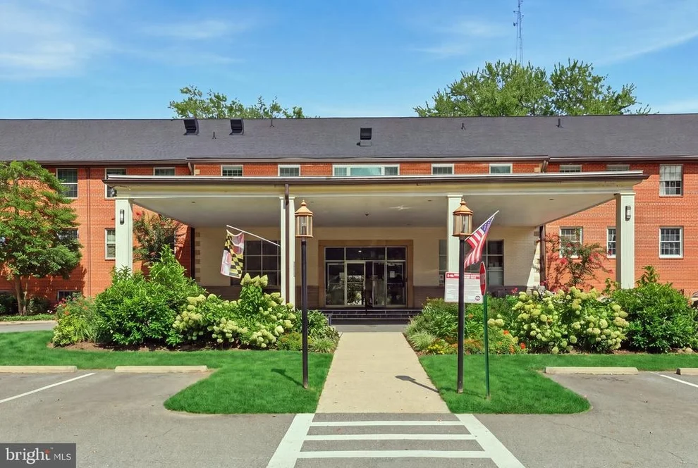 Unit for sale at 5301 WESTBARD CIRCLE, BETHESDA, MD 20816