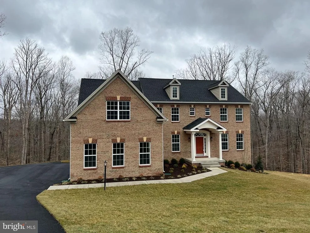 Unit for sale at 5520 EVESHAM COURT, WOODBRIDGE, VA 22192