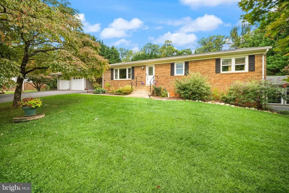 Unit for sale at 4580 AKERS LANE, WARRENTON, VA 20187