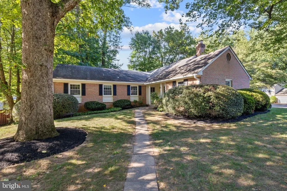 Unit for sale at 7710 HUNTMASTER LANE, MCLEAN, VA 22102