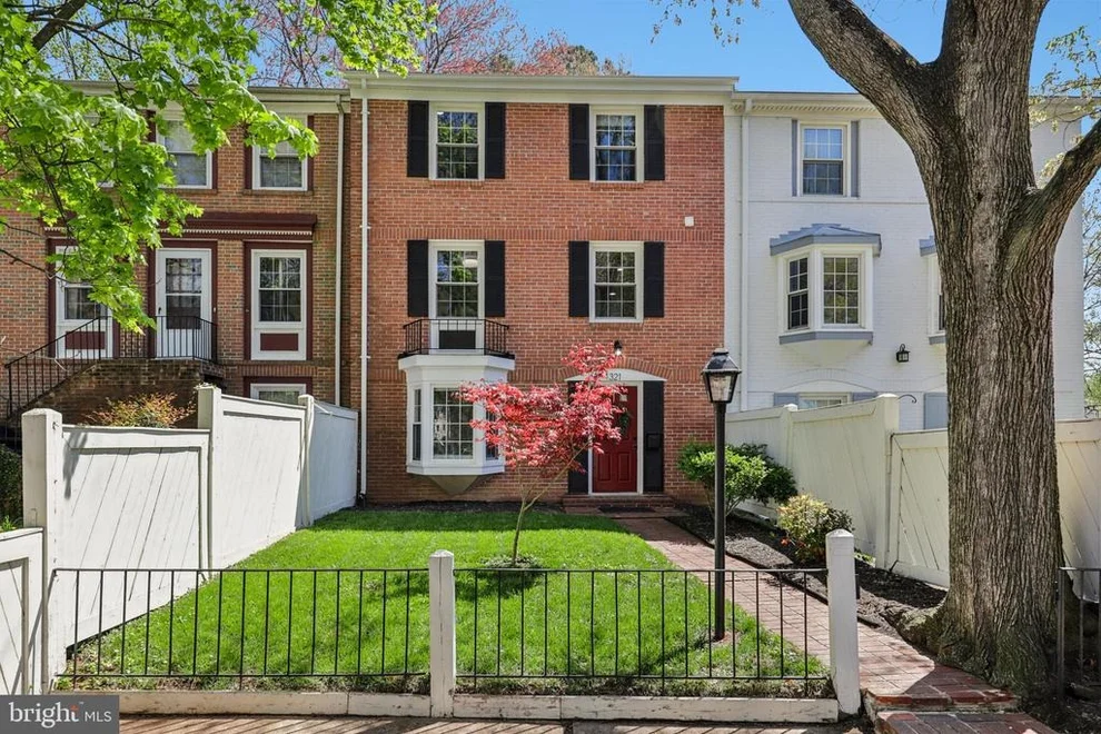 Unit for sale at 4321 GRAMERCY CIRCLE, ALEXANDRIA, VA 22309