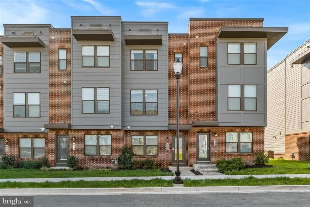 Unit for sale at 415 UNION STREET, FREDERICK, MD 21701