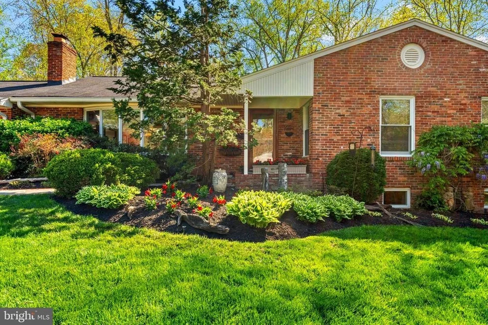 Unit for sale at 9025 CHARLES AUGUSTINE DRIVE, ALEXANDRIA, VA 22308