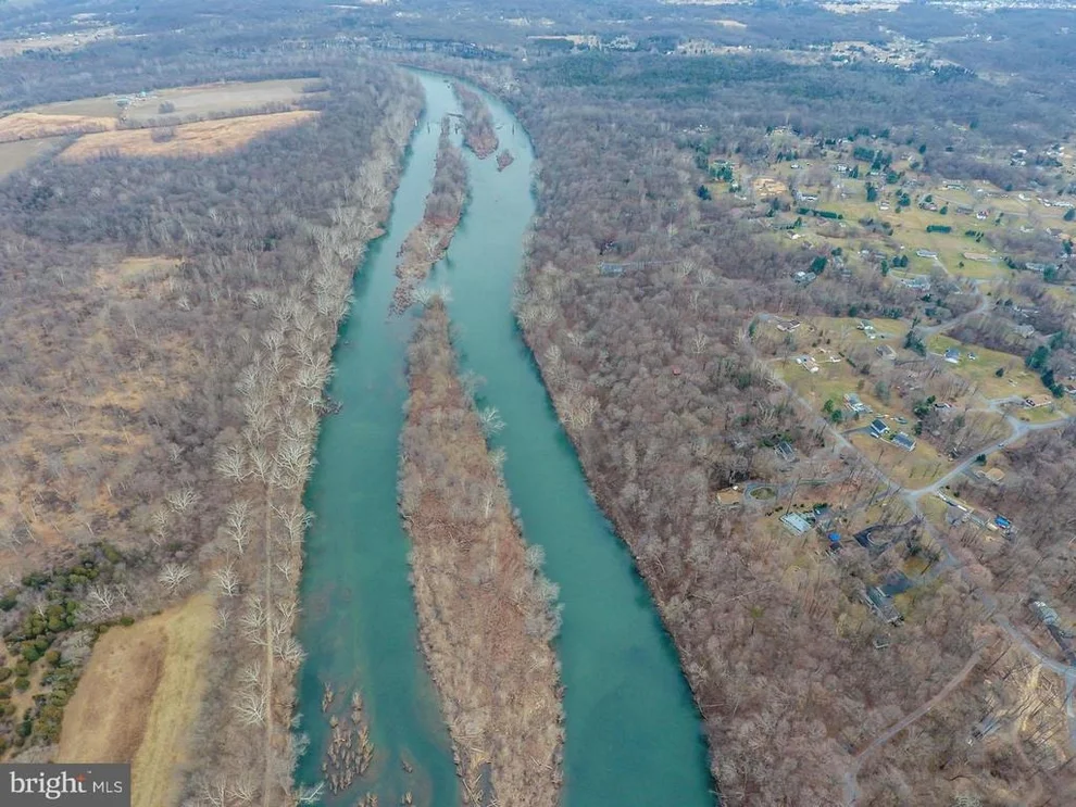 Unit for sale at ISLAND DAM, CLEAR SPRING, MD 21722
